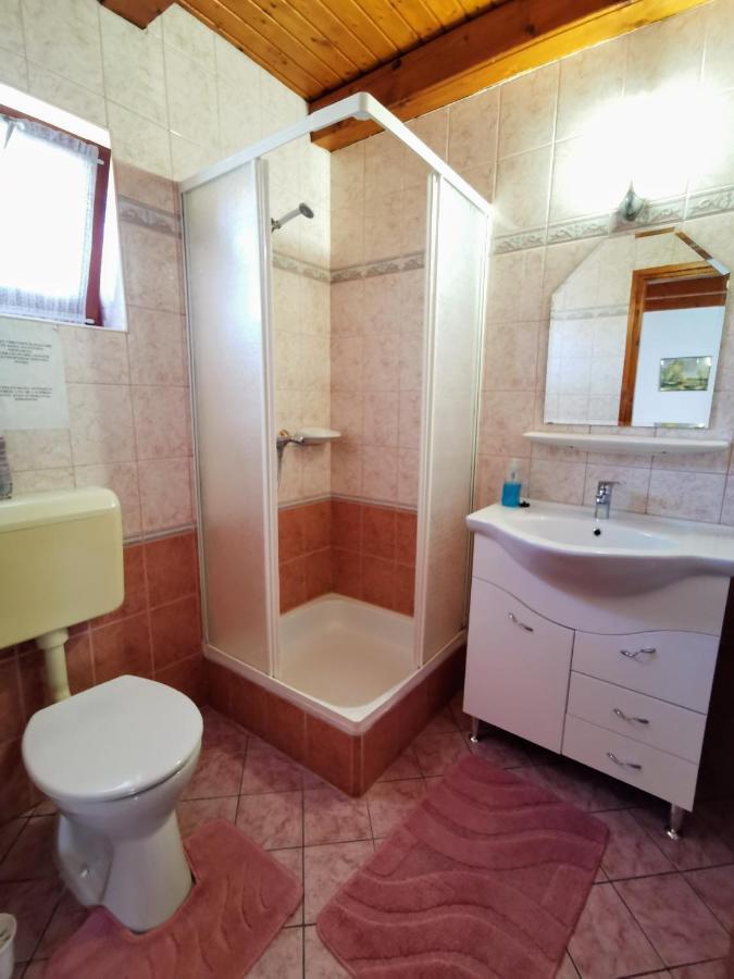 Magyar Apartmanhazak I-Iii. Zalakaros Εξωτερικό φωτογραφία