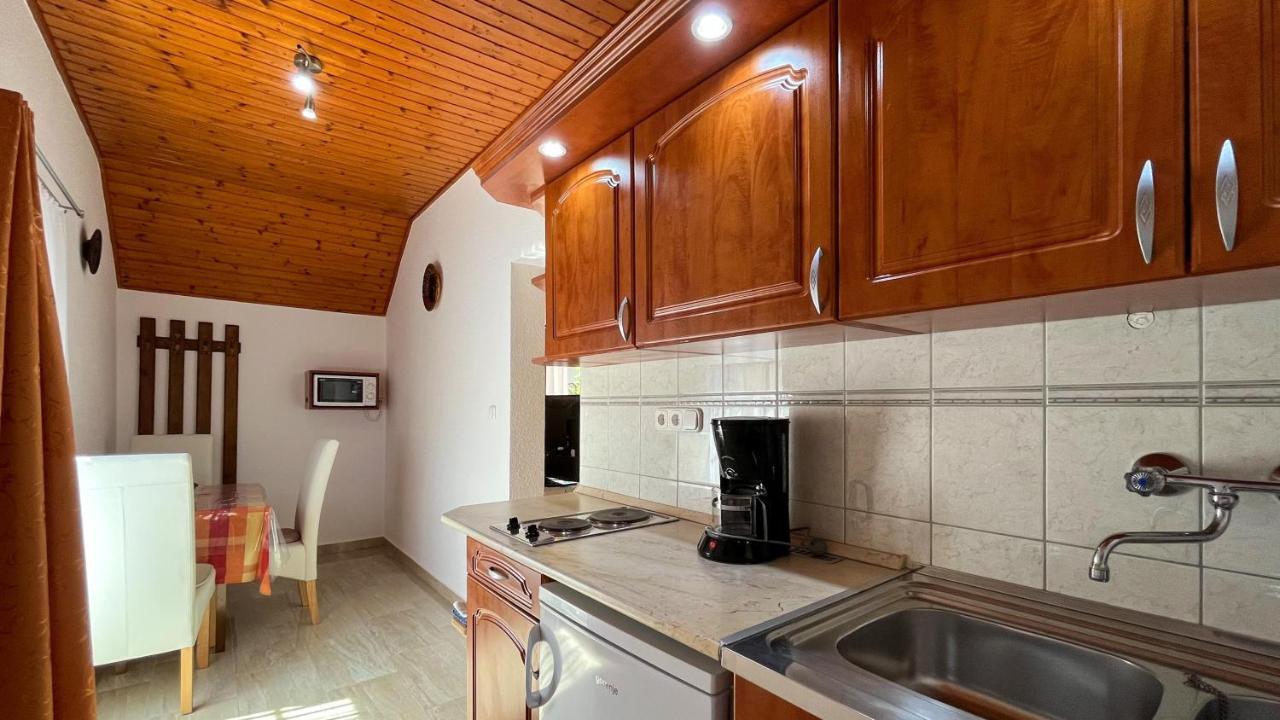 Magyar Apartmanhazak I-Iii. Zalakaros Εξωτερικό φωτογραφία