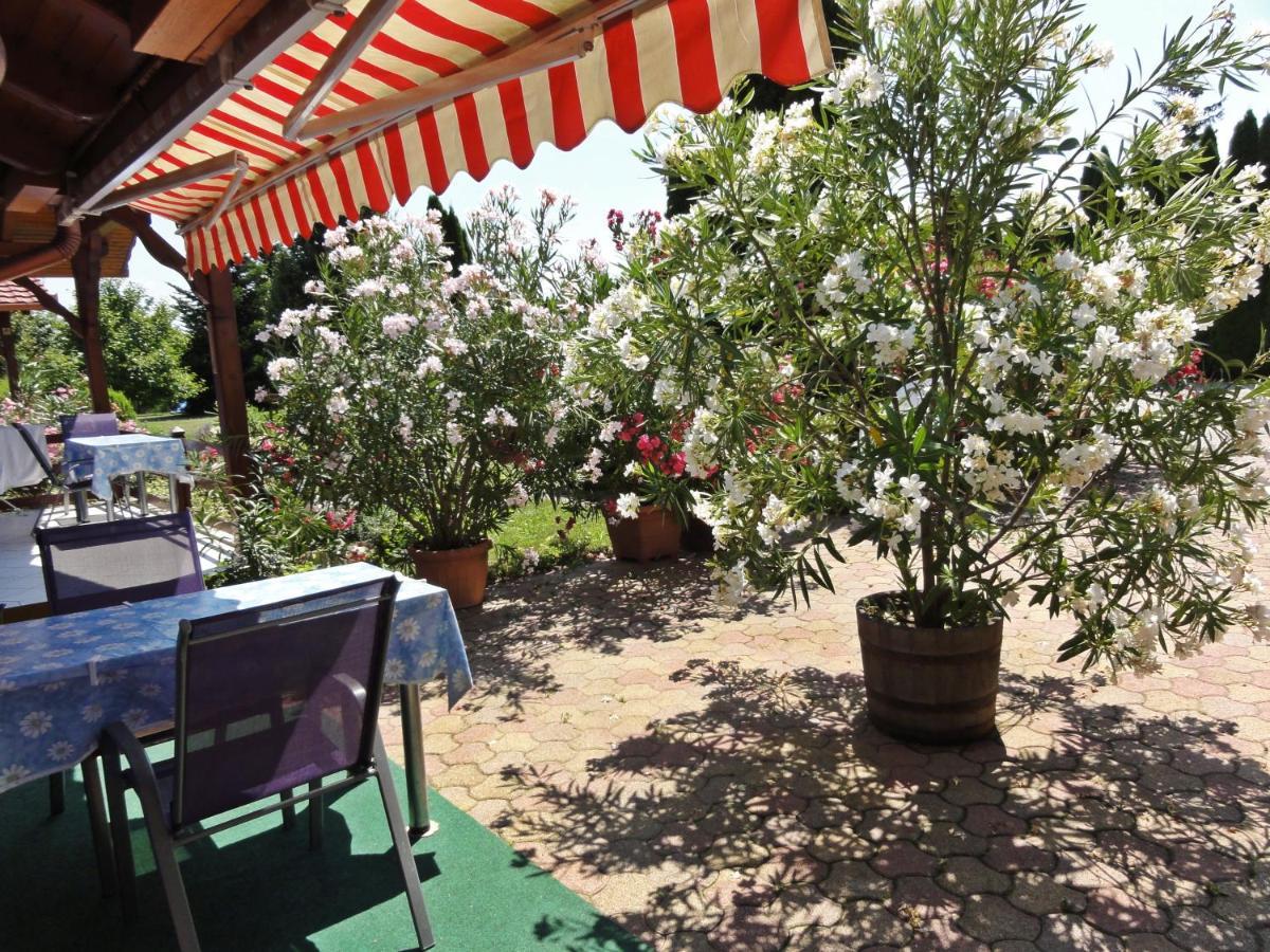 Magyar Apartmanhazak I-Iii. Zalakaros Εξωτερικό φωτογραφία