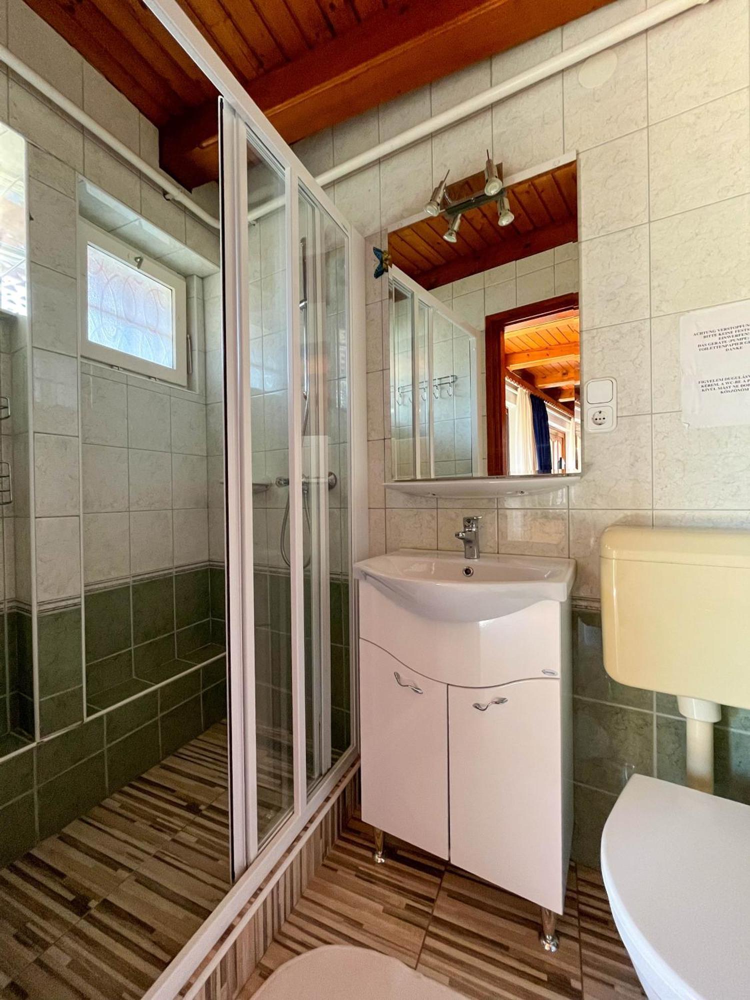 Magyar Apartmanhazak I-Iii. Zalakaros Δωμάτιο φωτογραφία
